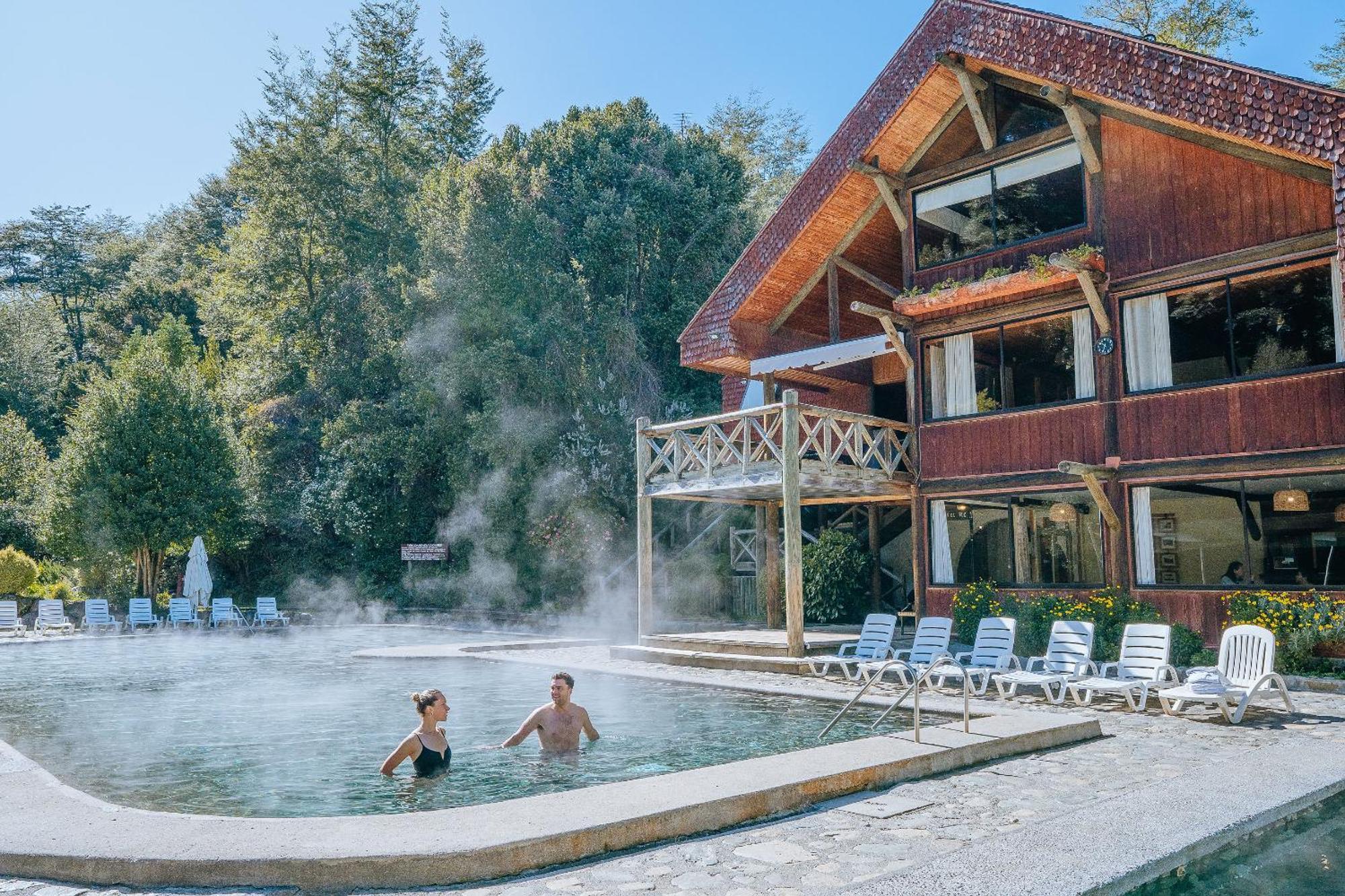 Hotel Y Termas Huife Termas de Huife Exterior photo