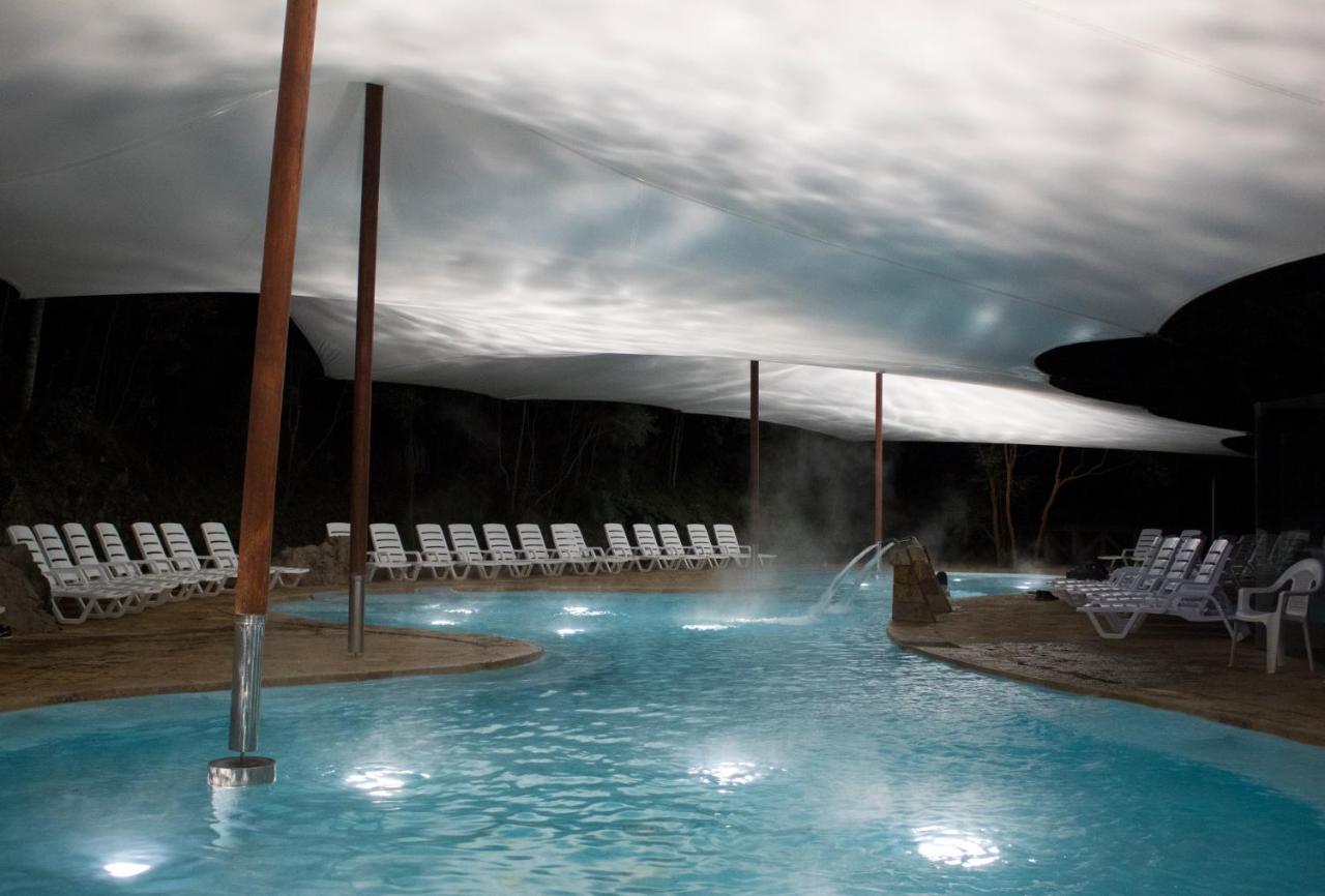 Hotel Y Termas Huife Termas de Huife Exterior photo